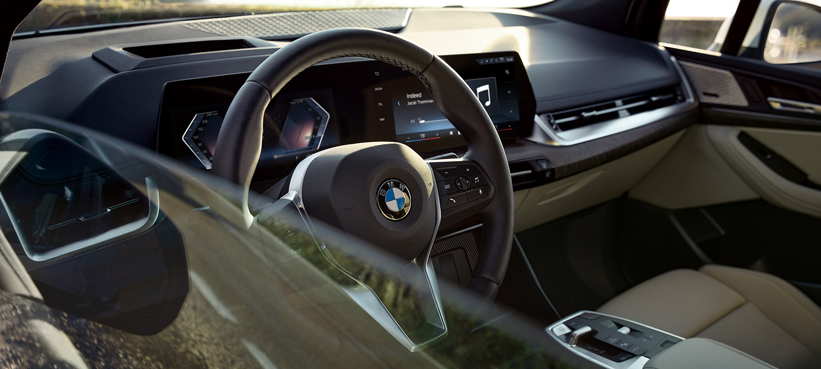 BMW 2 Series Active Tourer U06 2021 interior cockpit